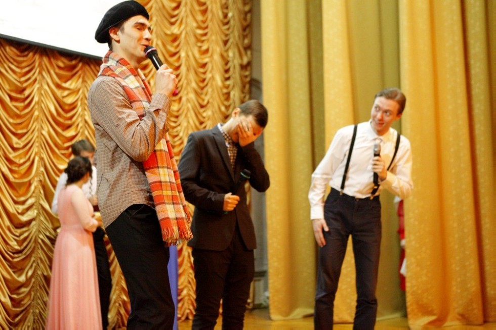 Студвесна: юный граф Толстой, футбал и приключения юриста Студвесна: юный граф Толстой, футбал и приключения юриста