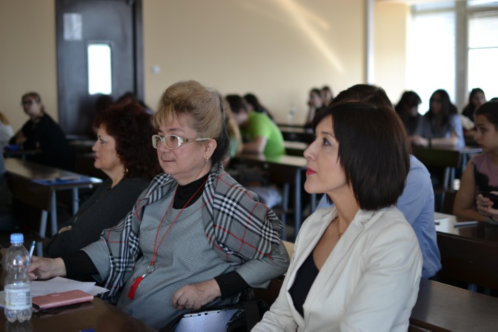 ����� ������������ ����� ����