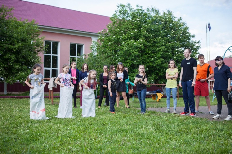 Молодежный Сабантуй отметили в Елабужском институте КФУ Молодежный Сабантуй отметили в Елабужском институте КФУ