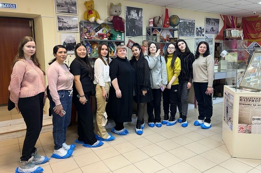 Прошел кураторский час 'Знаем ли мы Елабугу' Прошел кураторский час 'Знаем ли мы Елабугу'