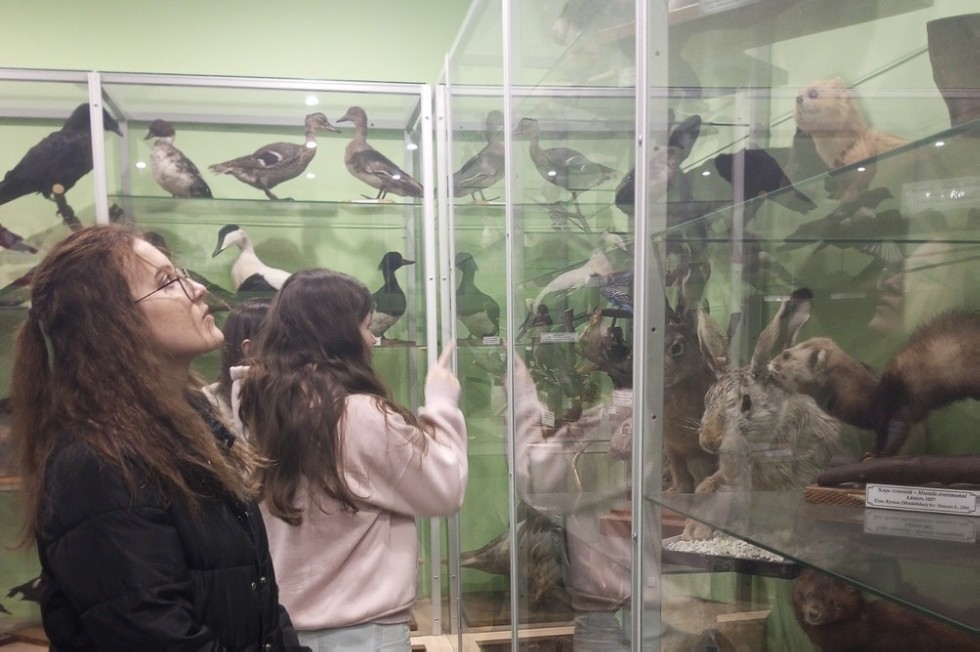 Студенты отделения иностранных языков познакомились с Зоологическим музеем Студенты отделения иностранных языков познакомились с Зоологическим музеем