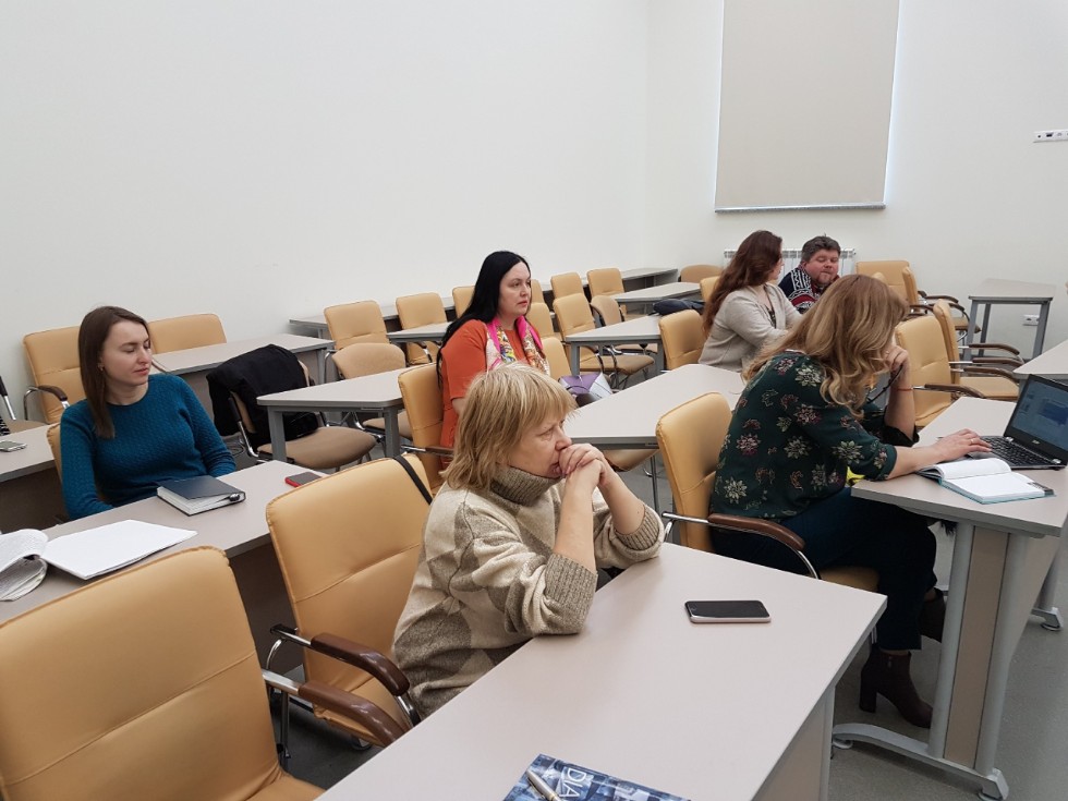 На заседании кафедры телепроизводства и цифровых коммуникаций состоялось обсуждение вопросов методического характера На заседании кафедры телепроизводства и цифровых коммуникаций состоялось обсуждение вопросов методического характера