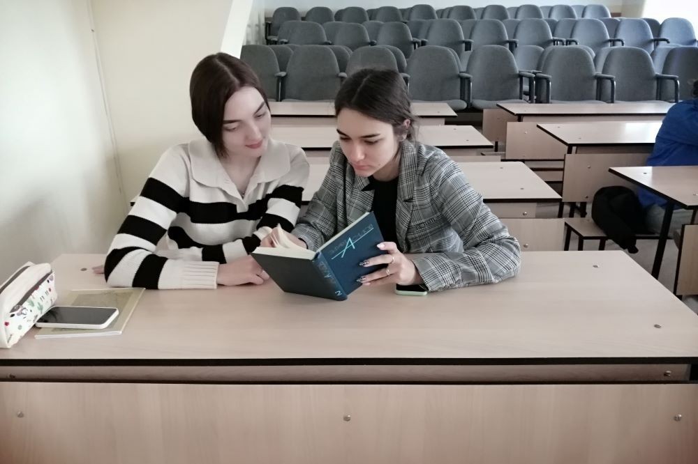 'Он через сердце видел мир' 'Он через сердце видел мир'