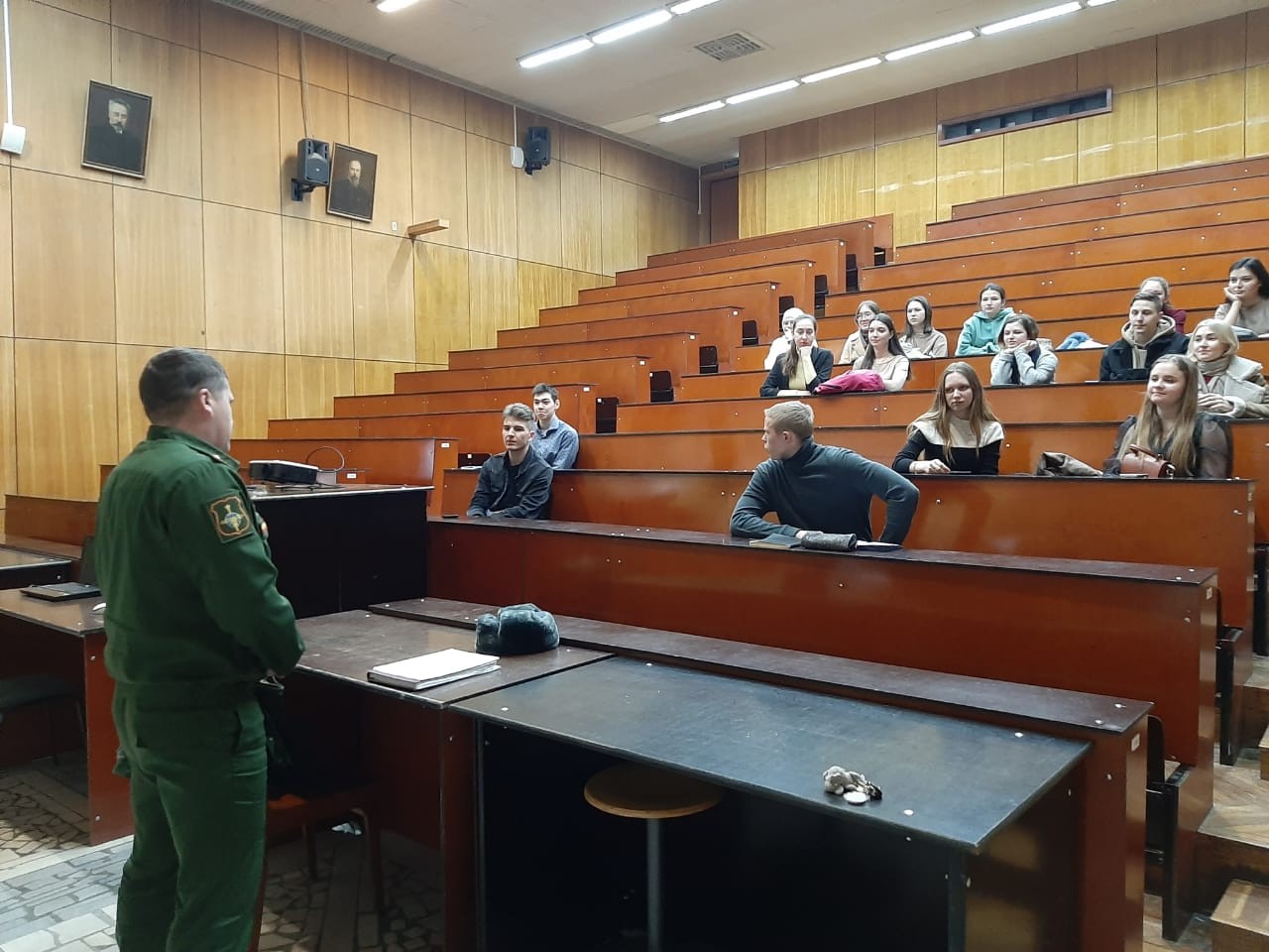 16 ����� ������ ������� ������������� ���������� ������� ��� � ������������ ��������� ������.