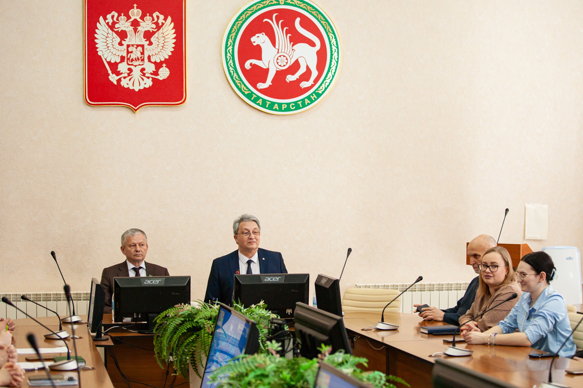 Студенты Елабужского института КФУ обсудили вопросы парламентаризма с депутатом Государственного Совета РТ Студенты Елабужского института КФУ обсудили вопросы парламентаризма с депутатом Государственного Совета РТ