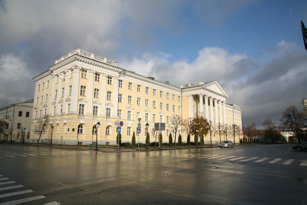 � ���� ��������, ALMA MATER!!!