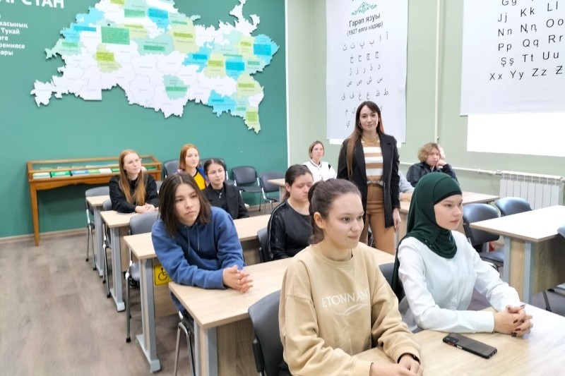 'Встреча с успешными выпускниками Елабужского института' 'Встреча с успешными выпускниками Елабужского института'