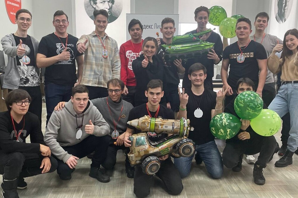 В преддверии всероссийского праздника Дня защитника Отечества на отделении математики и естественных наук прошли мероприятия В преддверии всероссийского праздника Дня защитника Отечества на отделении математики и естественных наук прошли мероприятия