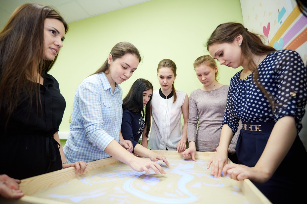 ������� ������������ ����� ������������