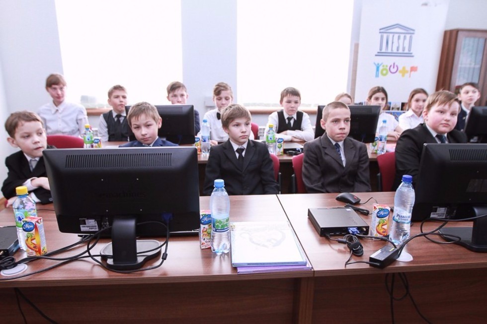 Sviyazhsk World Cultural Heritage Center Presented to the Public Sviyazhsk World Cultural Heritage Center Presented to the Public