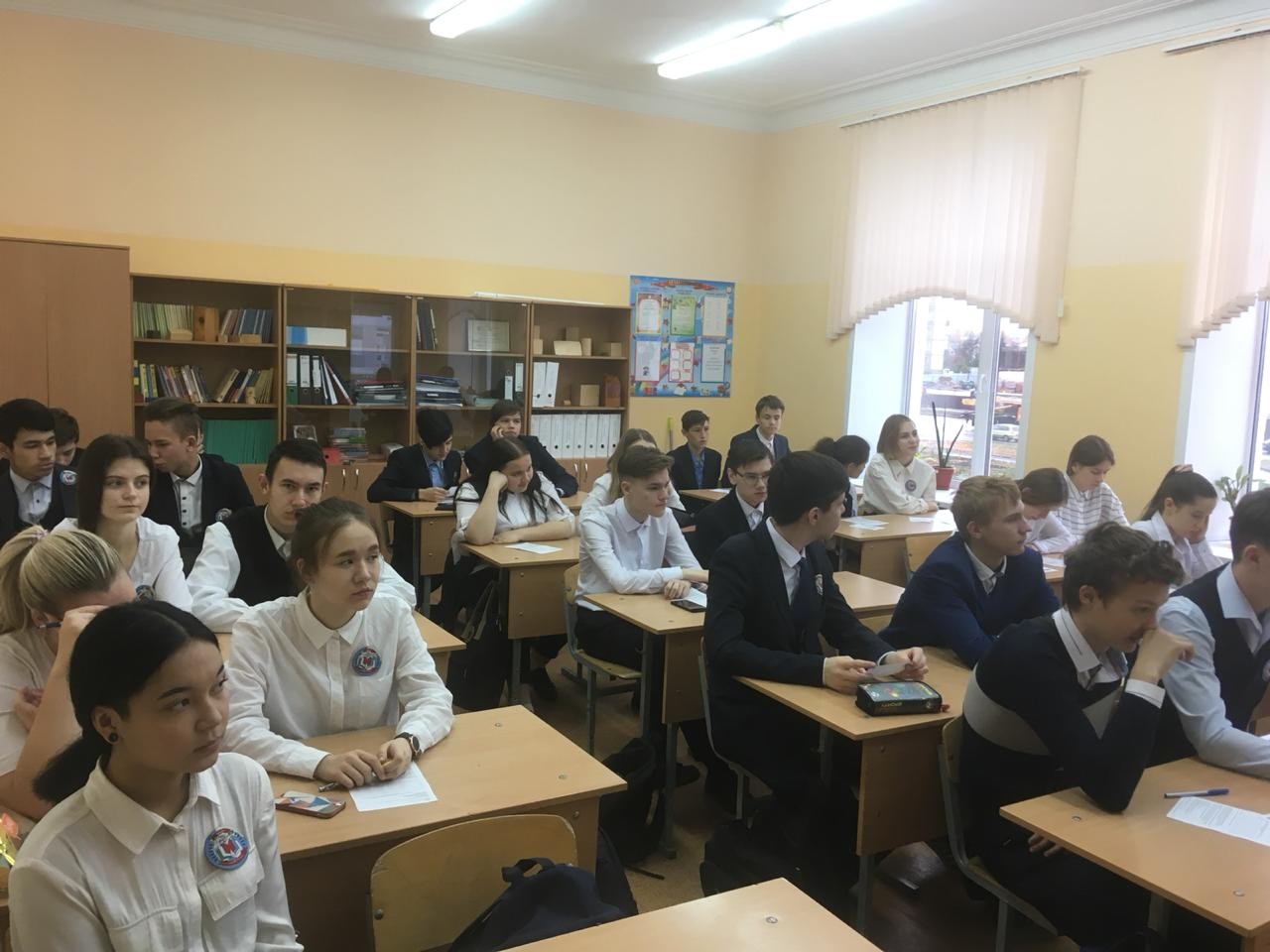 Сотрудники Института международных отношений представили образовательные программы Сотрудники Института международных отношений представили образовательные программы