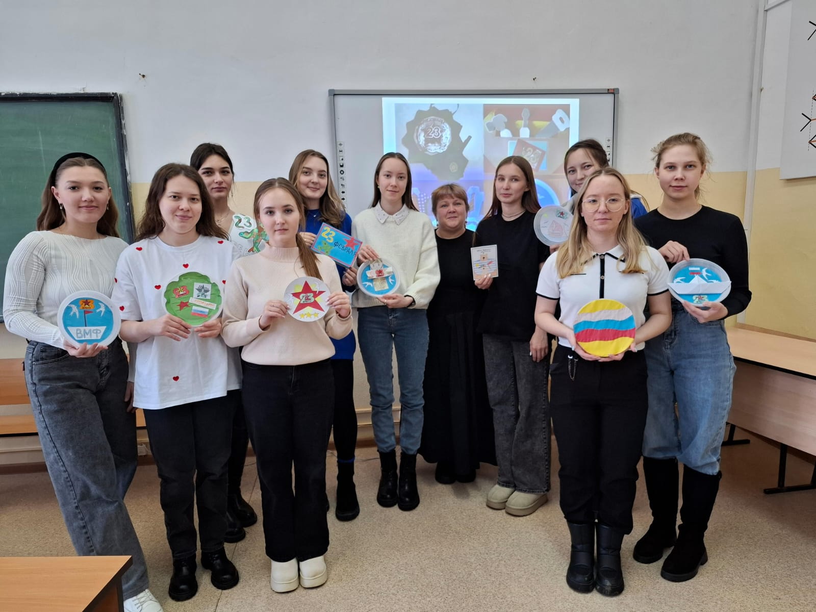 Кураторский час 'Поздравительная открытка' Кураторский час 'Поздравительная открытка'