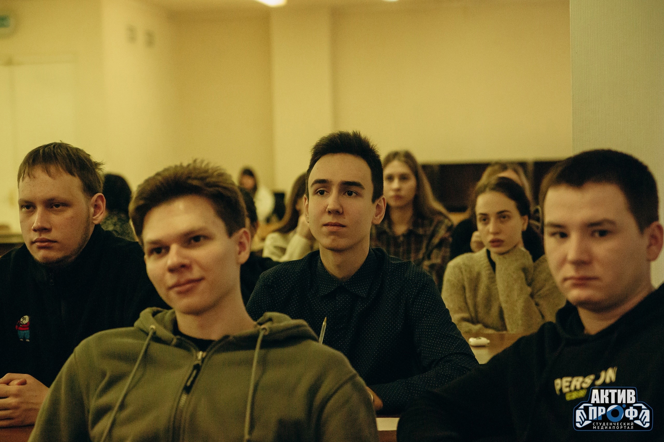 '������� ������'