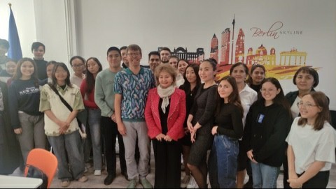 Студенты Елабужского института проходят стажировку в Казахстане Студенты Елабужского института проходят стажировку в Казахстане