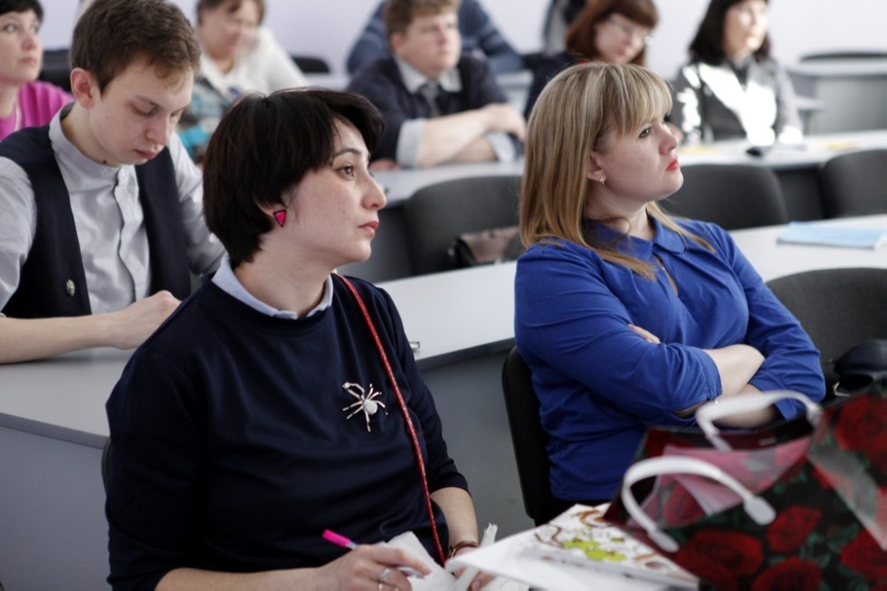 � ���������� ��������� ��� �������� VII ������������� ������������ ������