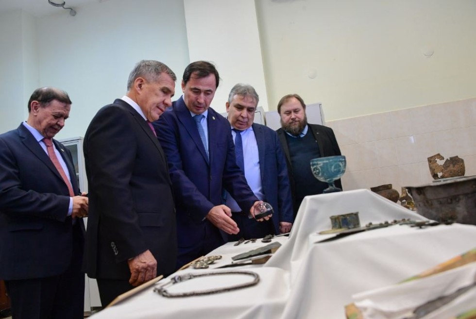 ������ ���������� ������� ����� ������ ��� � �������� ����������� ���������� �����