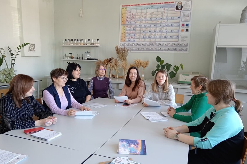 В Елабужском институте КФУ прошли курсы повышения квалификации для учителей биологии и химии В Елабужском институте КФУ прошли курсы повышения квалификации для учителей биологии и химии