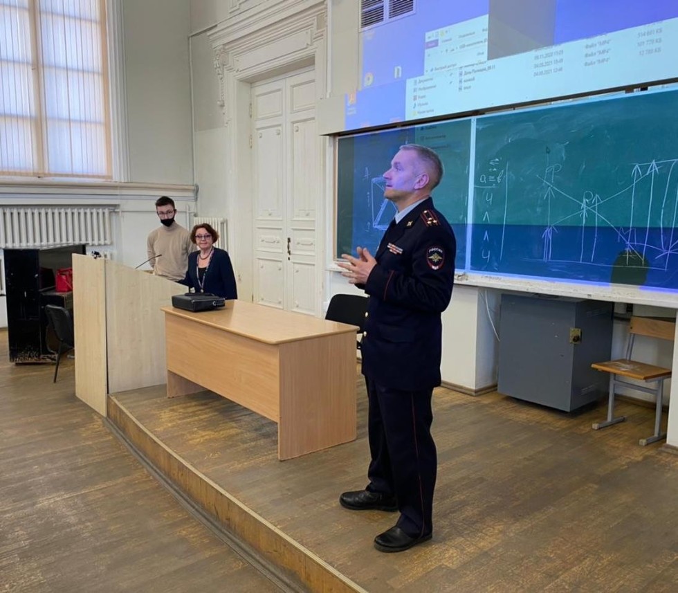 30 ����� � 1 ���������� ��������� ���������� ������ �������� �.�. ��� ��������� 4 ����� � ������������� ���������� ��������� �.�. � ��������� �.�.