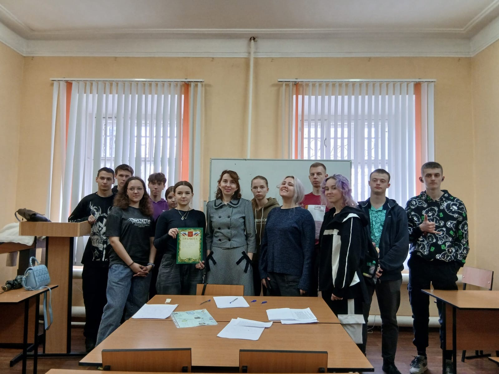 Квиз 'Лабиринты филологии' для ребят из Лисичанска Квиз 'Лабиринты филологии' для ребят из Лисичанска