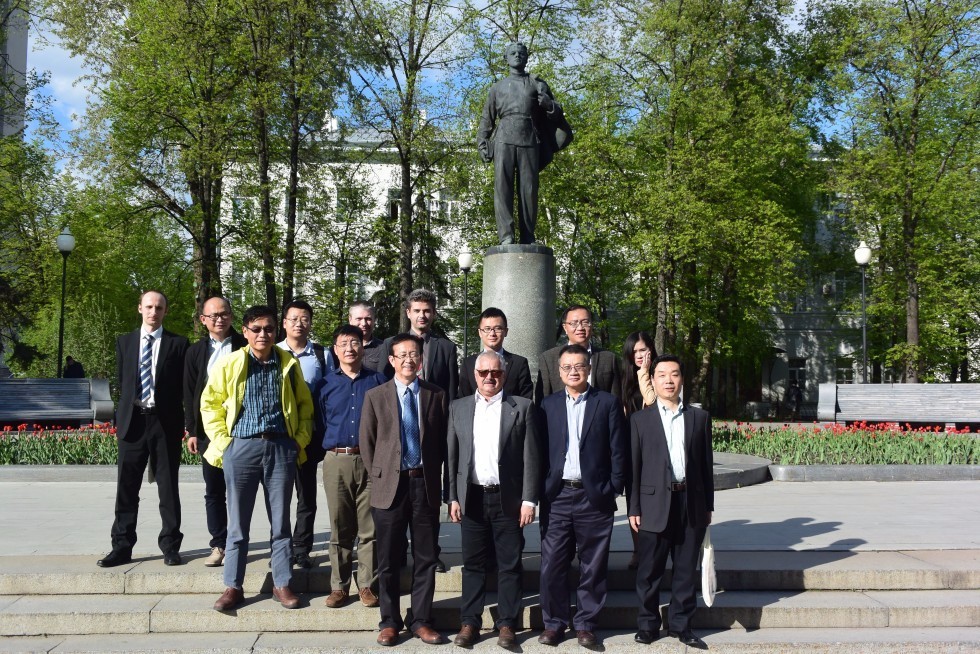 Delegations of the Chinese Academy of Sciences and Ruhr University Bochum Visited