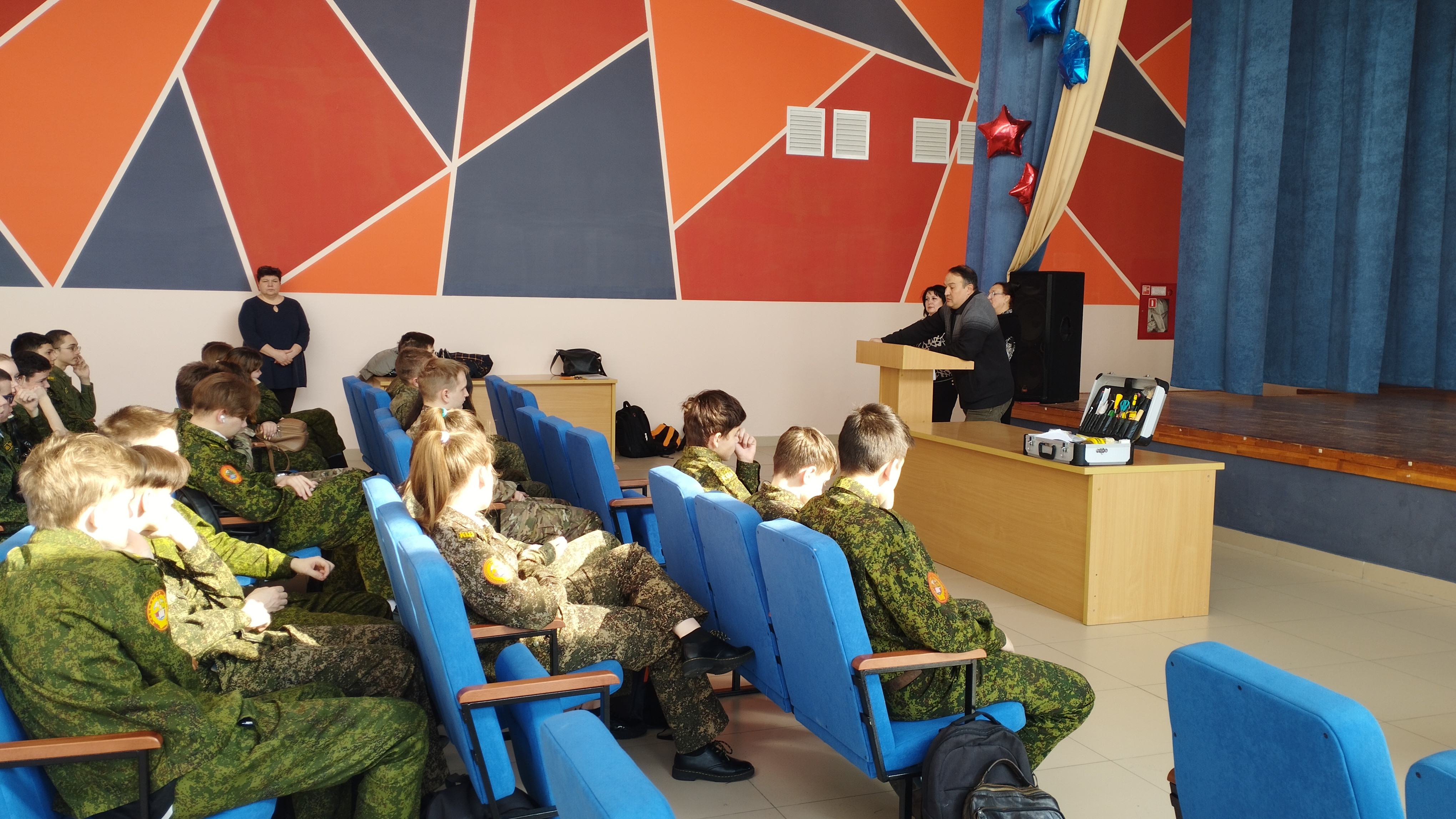 ������������������ ������