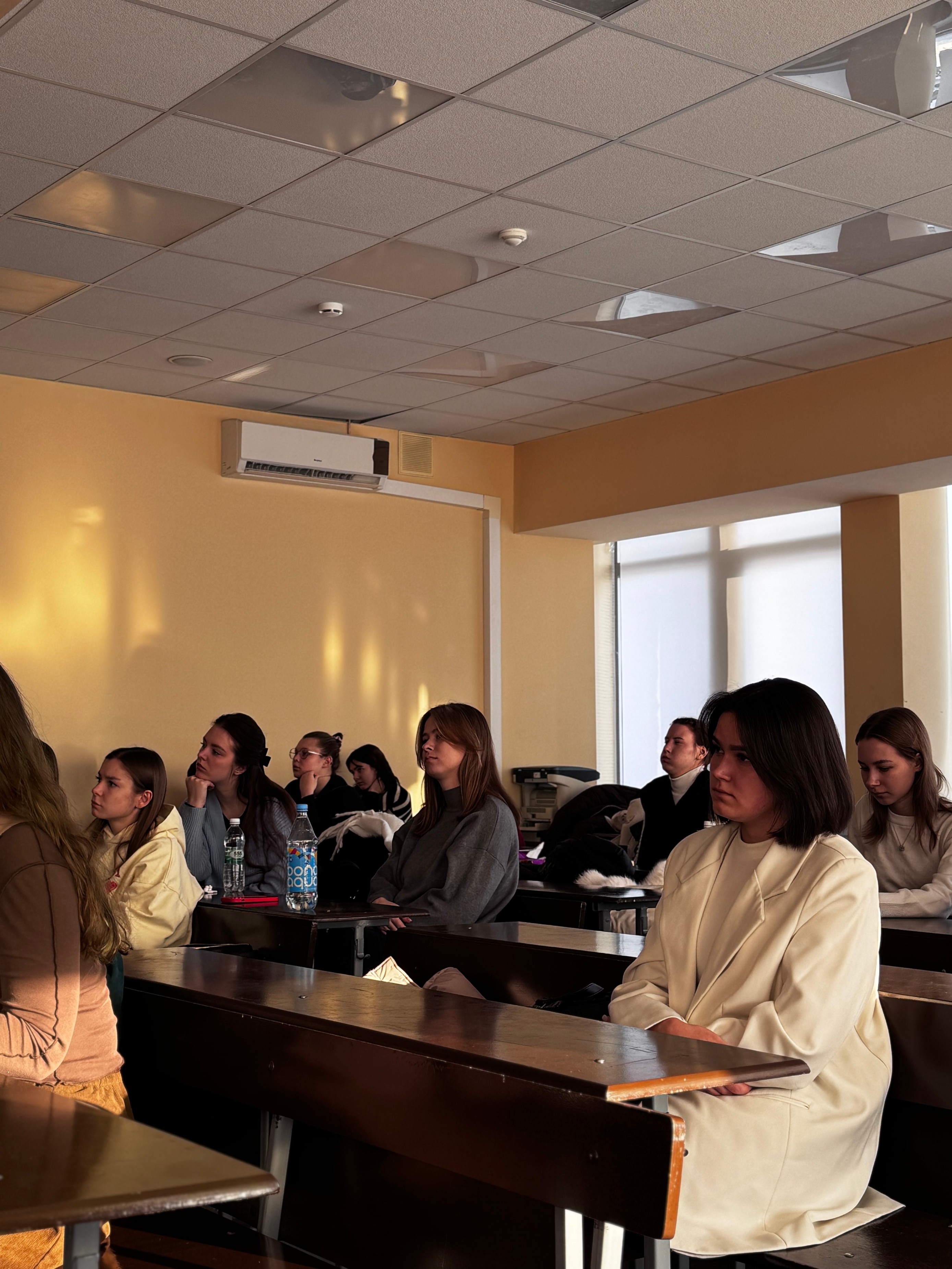 � ������ � ������������ ����� ���������� �� ���������� �����������