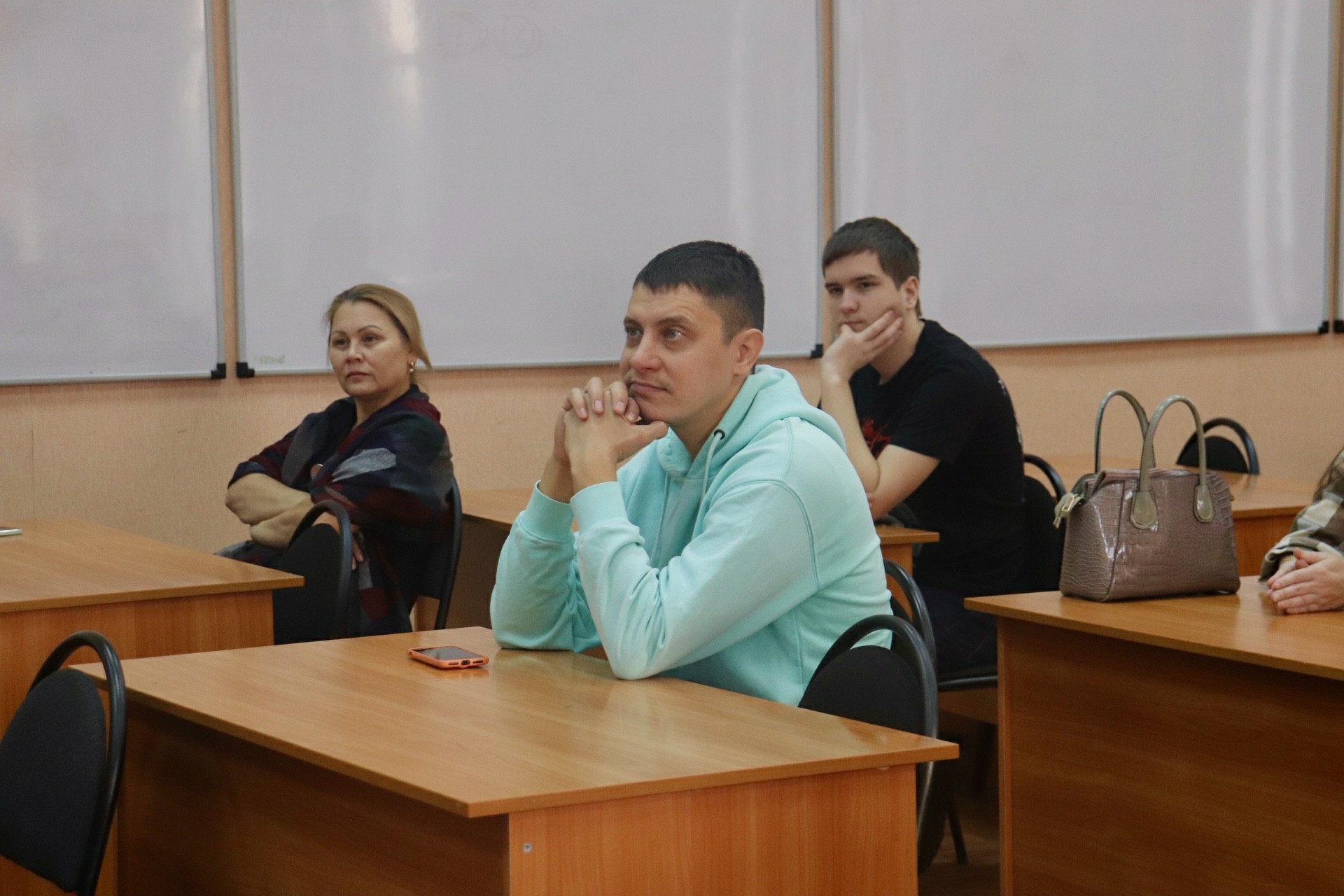 ���� ��������� �������� ����� � ������� ������������