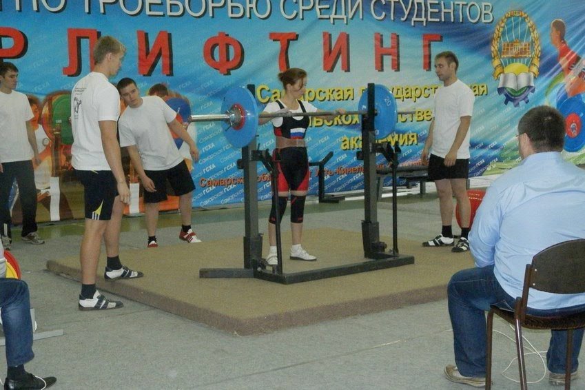 На счету спортсменок Елабужского института КФУ 10 завоеванных кубков На счету спортсменок Елабужского института КФУ 10 завоеванных кубков