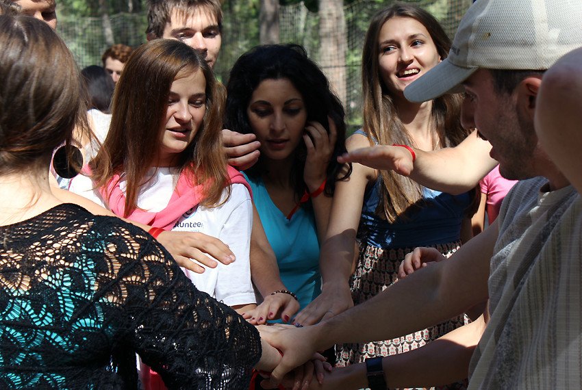 'Креативный бунт' на берегах Яльчика, или Как студенческий актив КФУ провел лето 'Креативный бунт' на берегах Яльчика, или Как студенческий актив КФУ провел лето