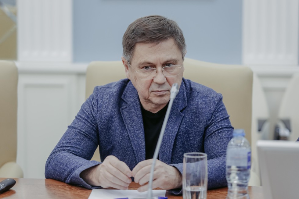 Rector Ilshat Gafurov held negotiations with representatives of AFK Sistema
