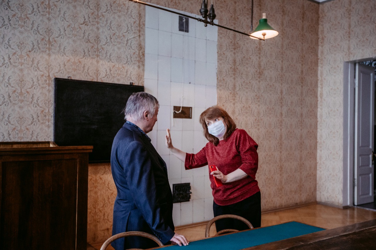 World Chess Champion Anatoly Karpov toured Kazan University