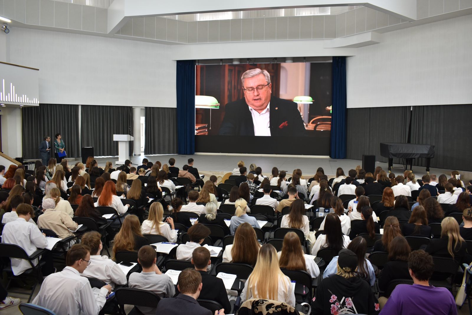 ��� ������������� � �������������� ��������������� ��������