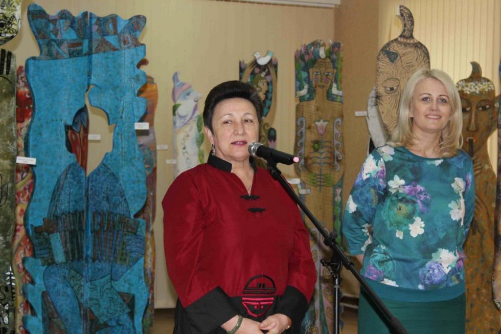 Сегодня в Елабужском институте КФУ состоялась презентация выставки работ участников всероссийского этно-арт-симпозиума 'Песнь о Шурале',посвященной 130 - летию со дня рождения татарского поэта Габдуллы Тукая Сегодня в Елабужском институте КФУ состоялась презентация выставки работ участников всероссийского этно-арт-симпозиума 'Песнь о Шурале',посвященной 130 - летию со дня рождения татарского поэта Габдуллы Тукая