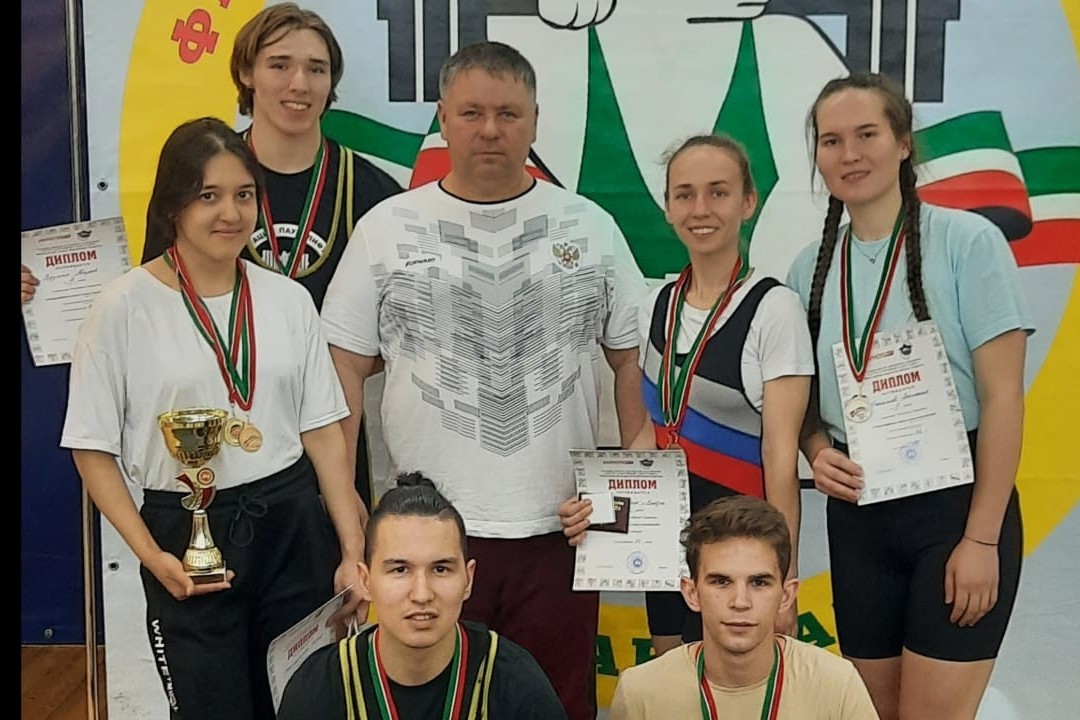 В Казани с 27 по 28 мая 2023 года прошел Чемпионат и Первенство РТ по пауэрлифтингу В Казани с 27 по 28 мая 2023 года прошел Чемпионат и Первенство РТ по пауэрлифтингу