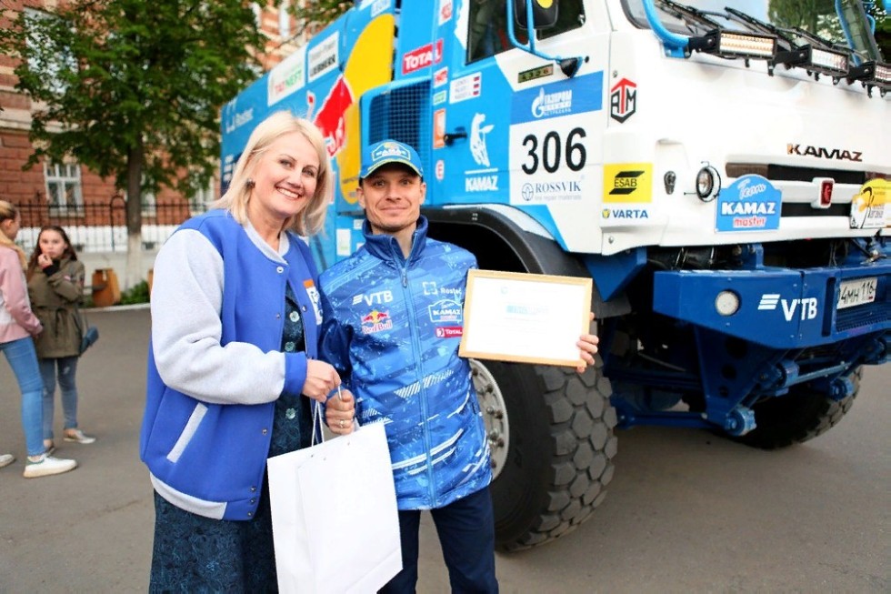 Ночь не для сна, а для науки в Елабужском институте КФУ Ночь не для сна, а для науки в Елабужском институте КФУ