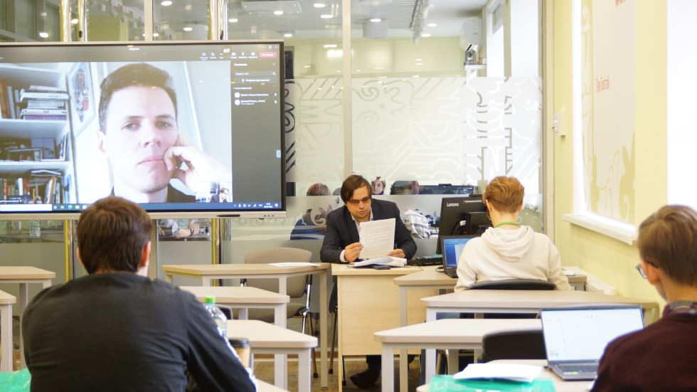 VIII ������������� ������� ����������� '������������ ��� � ���������� � ��������: ������ � �������'