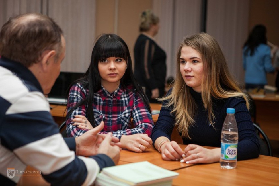 Residents of Yelabuga were presented the 'Night of Science'