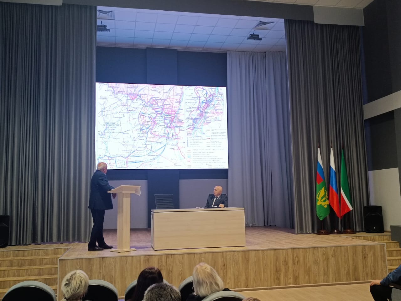 Представители Президиума Совета ветеранов выступили с лекциями в Управлении министерстве юстиции РТ Представители Президиума Совета ветеранов выступили с лекциями в Управлении министерстве юстиции РТ