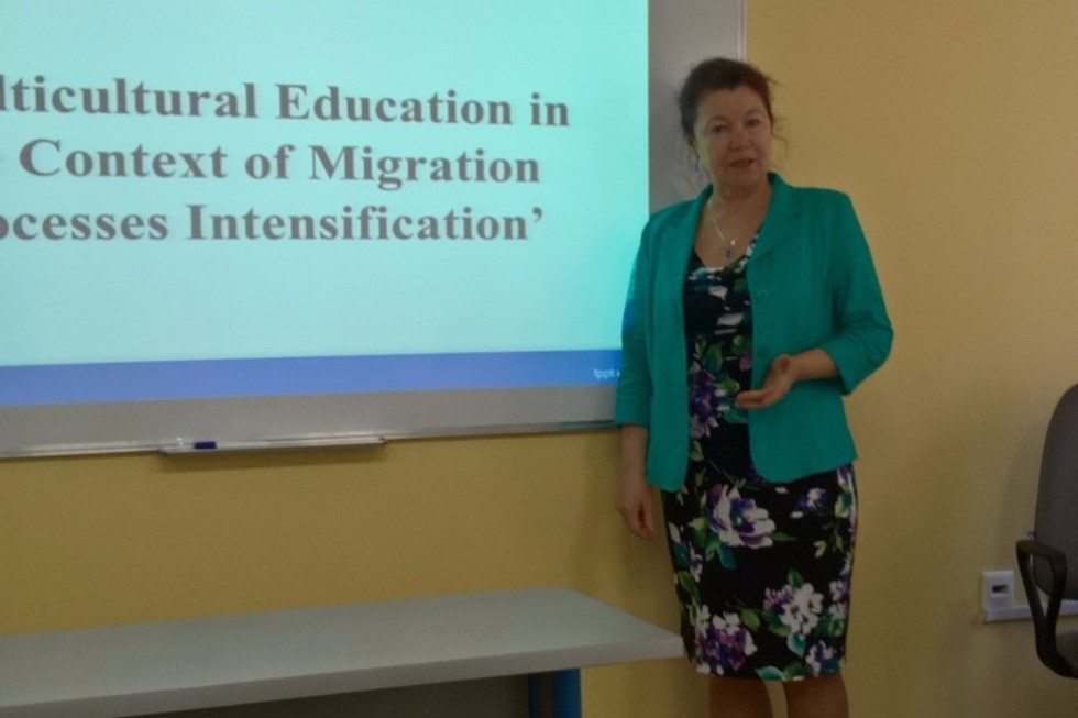 VIII ������-��������������� ����� � ����