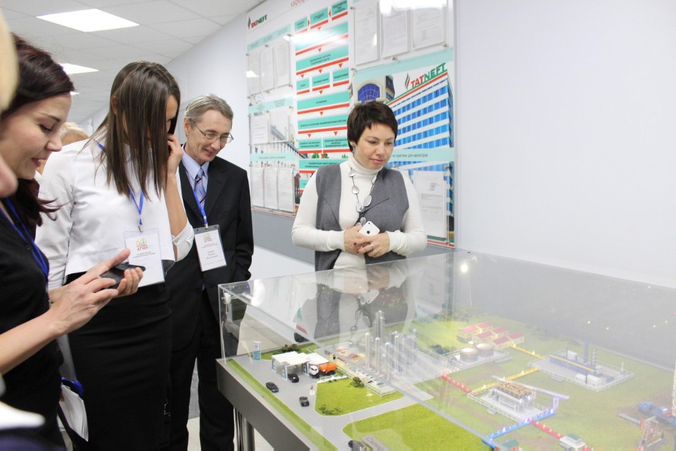 ��������� ��������� ���������-����������� ���� � �������� ������������ ��� �� ����������� �������� ����