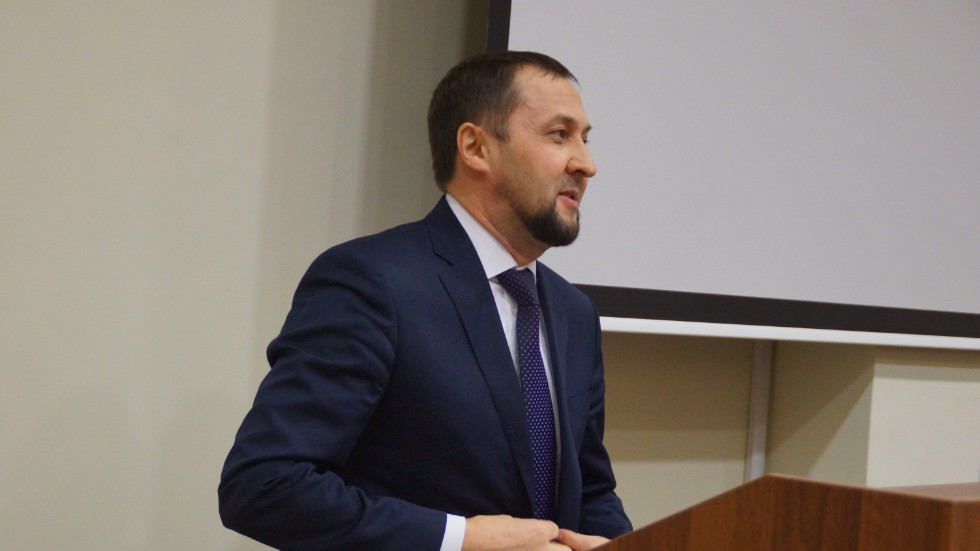 '��һ����������� ��� ���,  ����� �ә �����ә���� ����ә� ���ң ө��� �ә���,  ����ә� ө��� ����������'