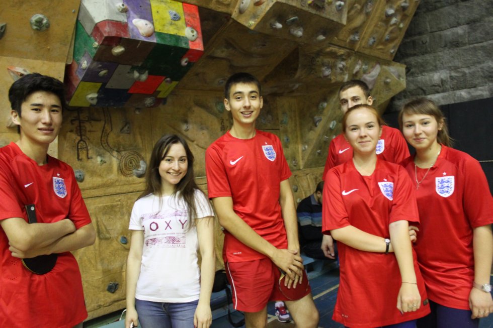 ���������� ��������� ����� ������ � ������