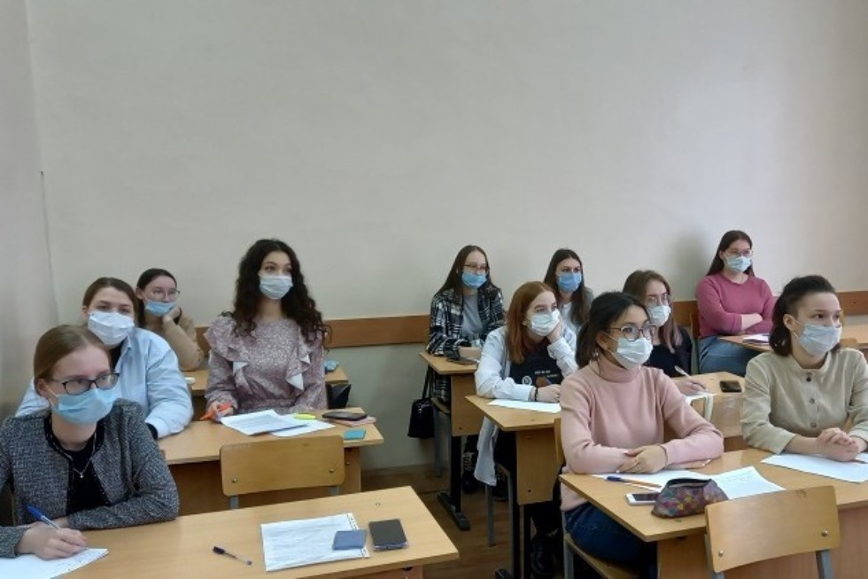 Студенты выступили с докладами в рамках 53-й Итоговой научно-образовательной конференции Студенты выступили с докладами в рамках 53-й Итоговой научно-образовательной конференции