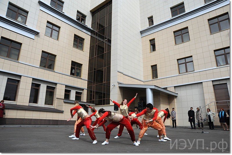 ���� ����������� ������ ������� ���