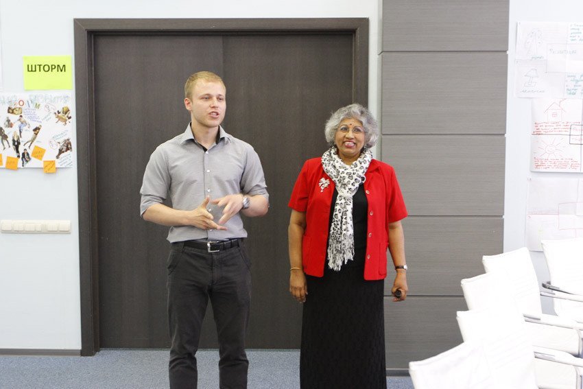 Guests from Singapore visited KFU