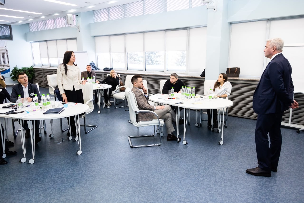 ����������� �������� ��� '���������������' � �� '�����-��' �������� ����� �������� �������� ����� ��