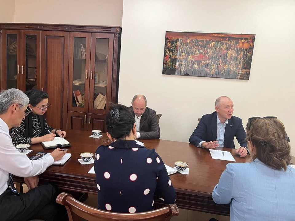 ����� ��������� ��������� ���������� � ����������� � ���������  ��������������� ������������ ������� ������