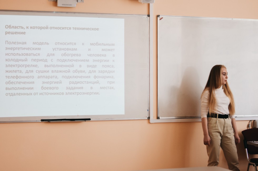 ����� ��������� ���� ������������� 