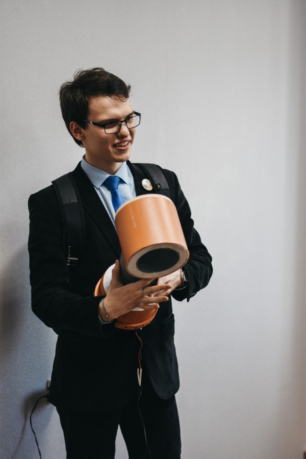 ����� ��������� ���� ������������� 