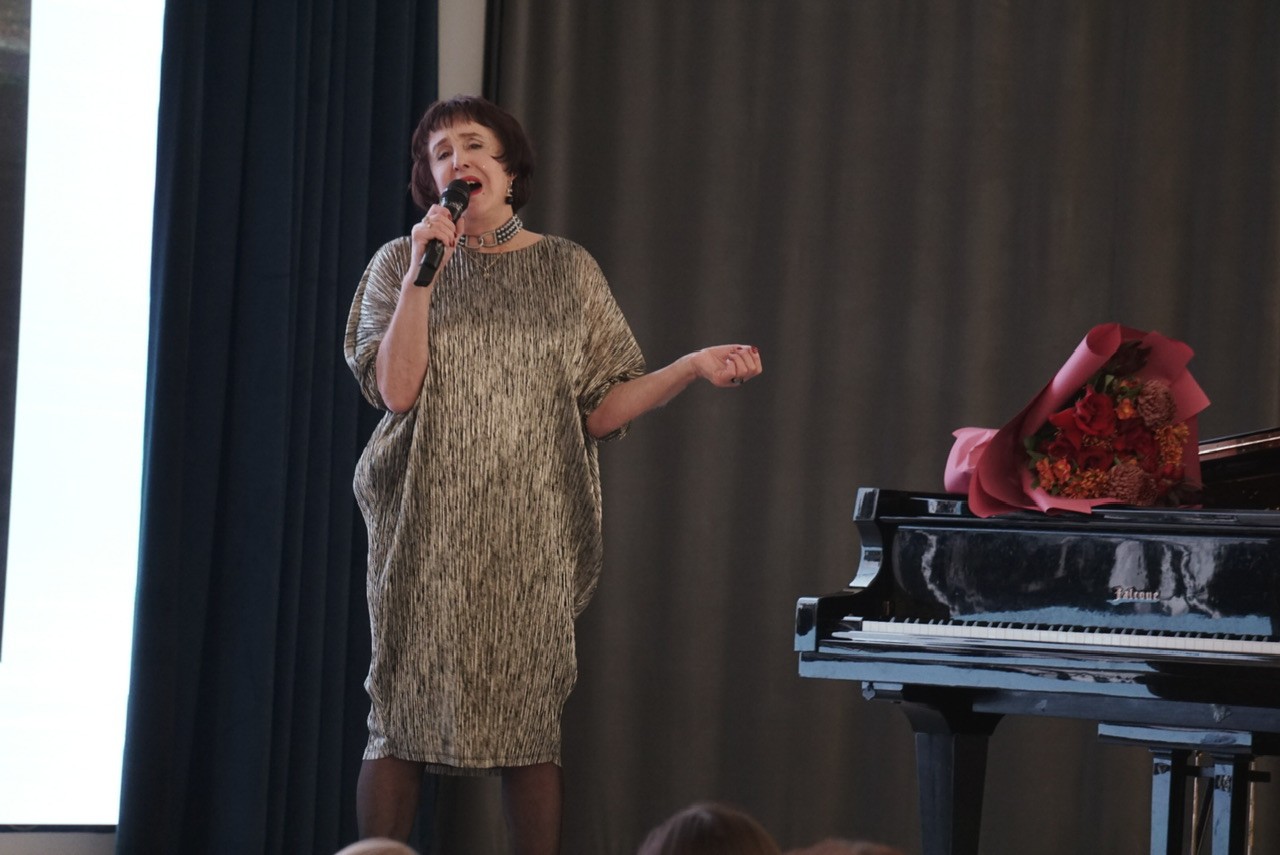 ������� ���������� ���������� ��� ��������� 20-����� ,������� ���������� ���������� ��� ��������� 20-�����